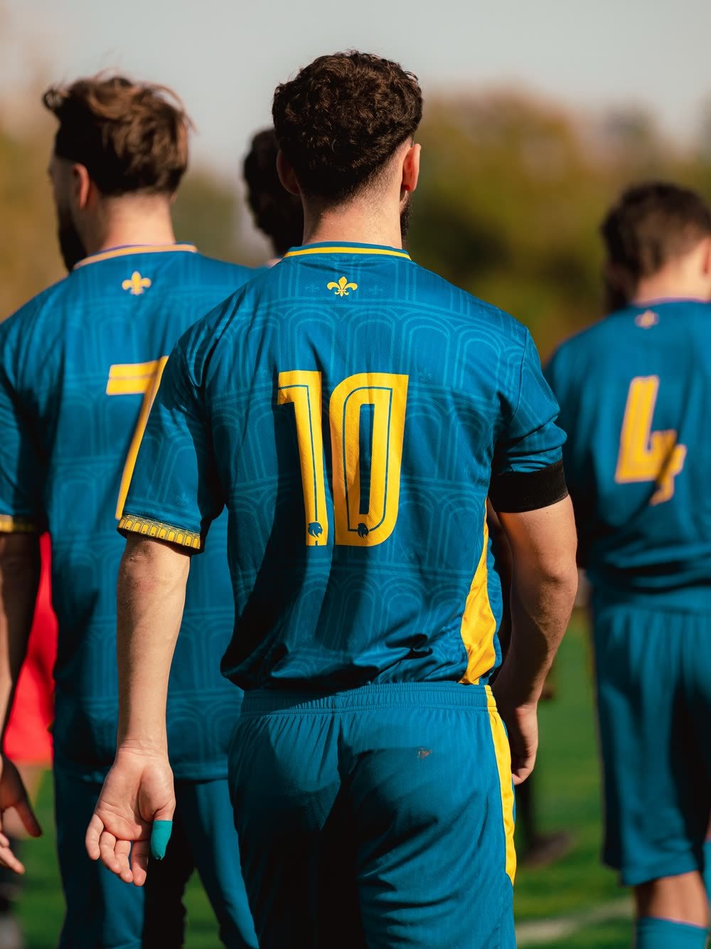 Dos de maillots Cosma FC, numéros 7 et 10